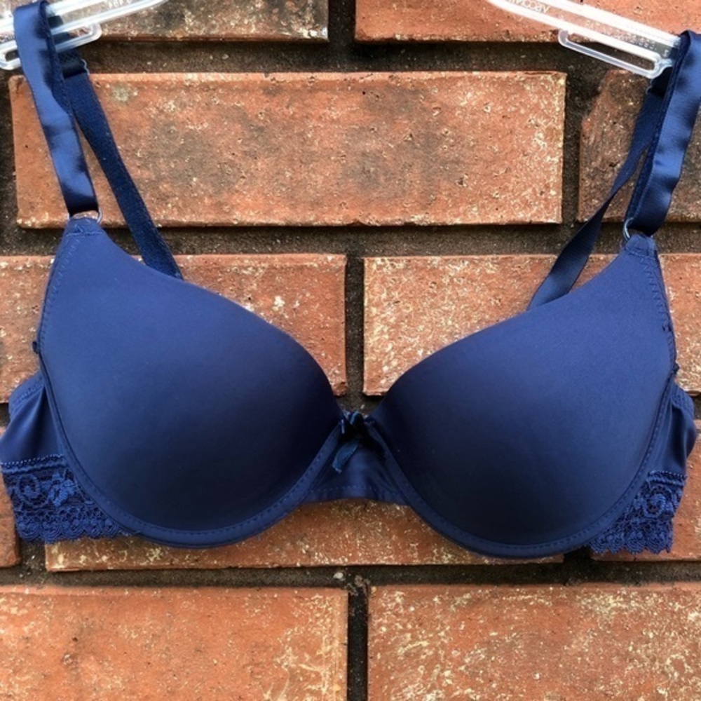 ROMABRA Push-up Underwire Bra. EUC.